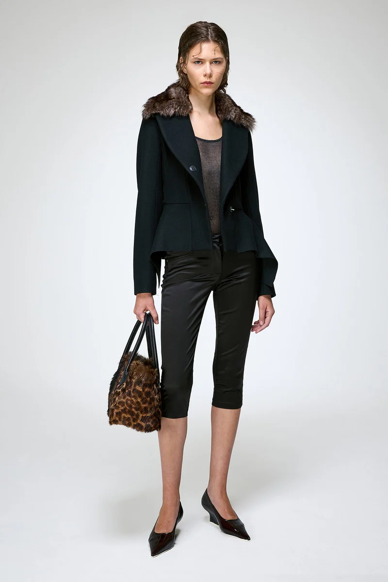 Beatrix - Schwarze Wolljacke