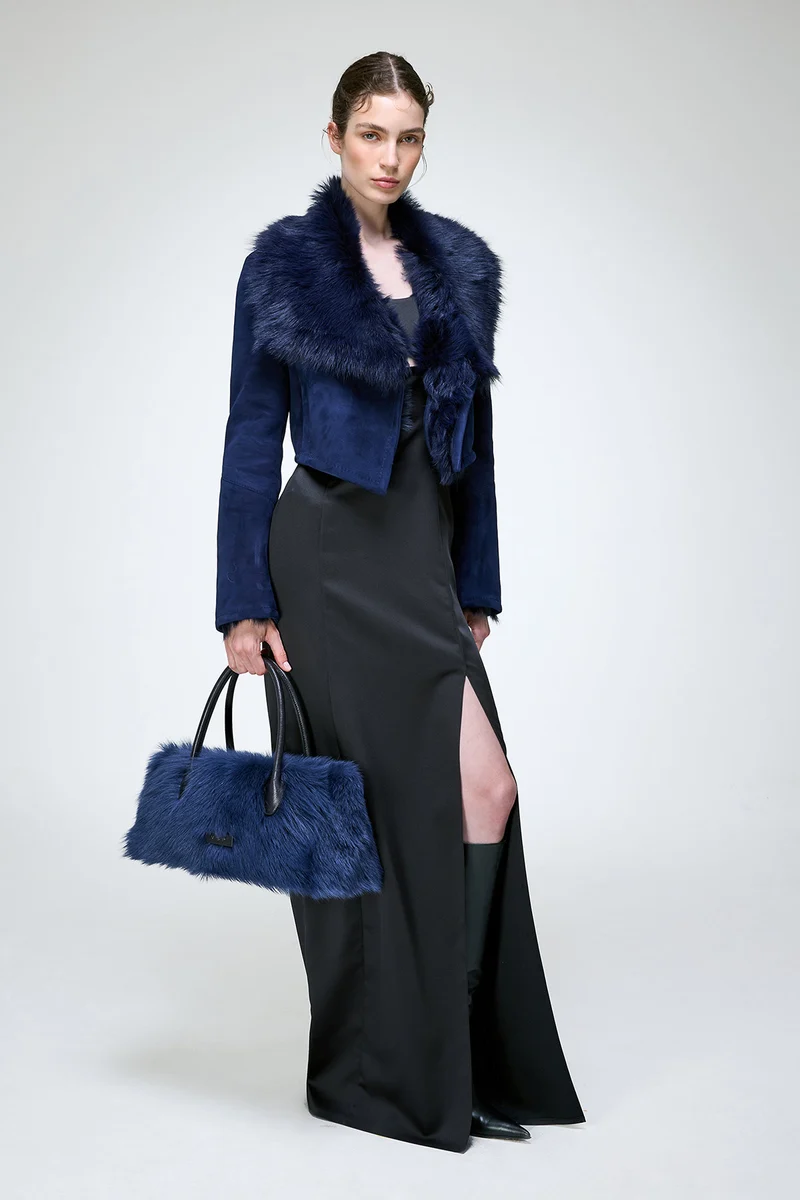 Yva – Blaue Wildleder-Lammfelljacke