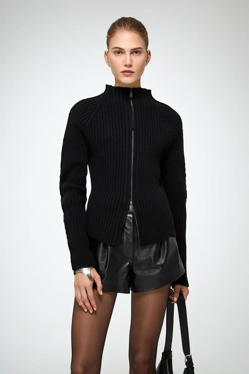 Dulcie – Schwarzer Cardigan