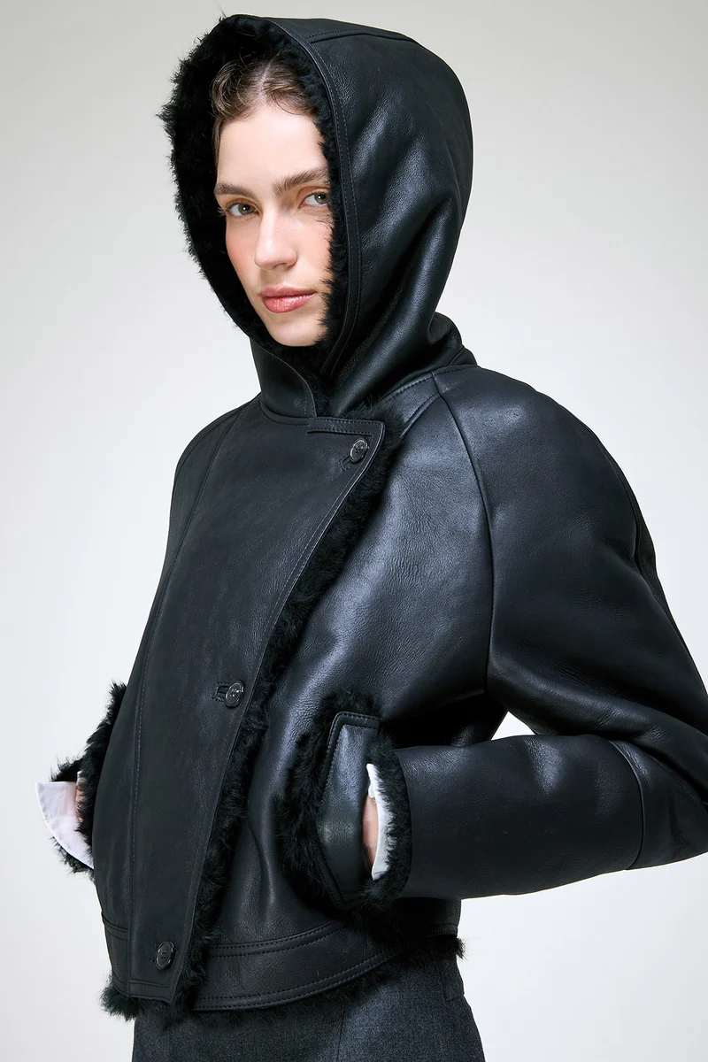 Ida - Schwarze Lammfelljacke