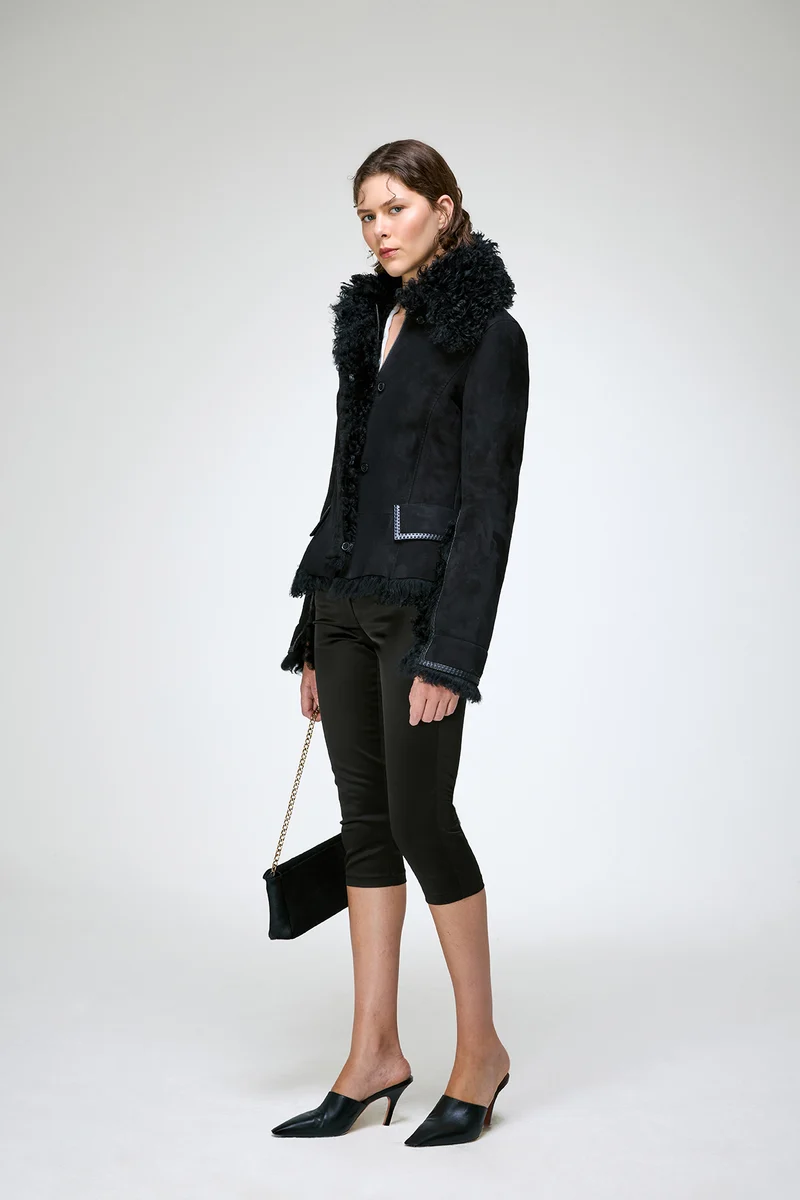 Rita - Schwarze Lammfelljacke