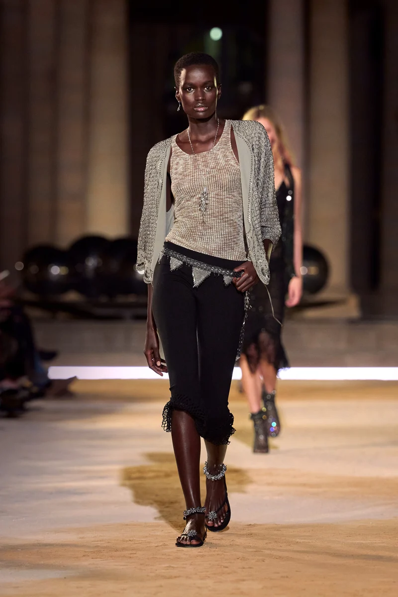 Look 47 [S27]