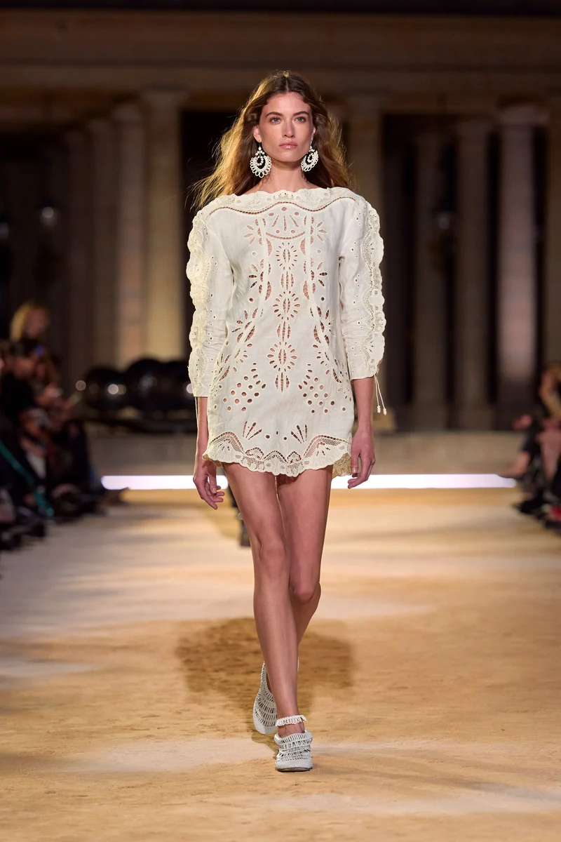 Look 43 [S27]