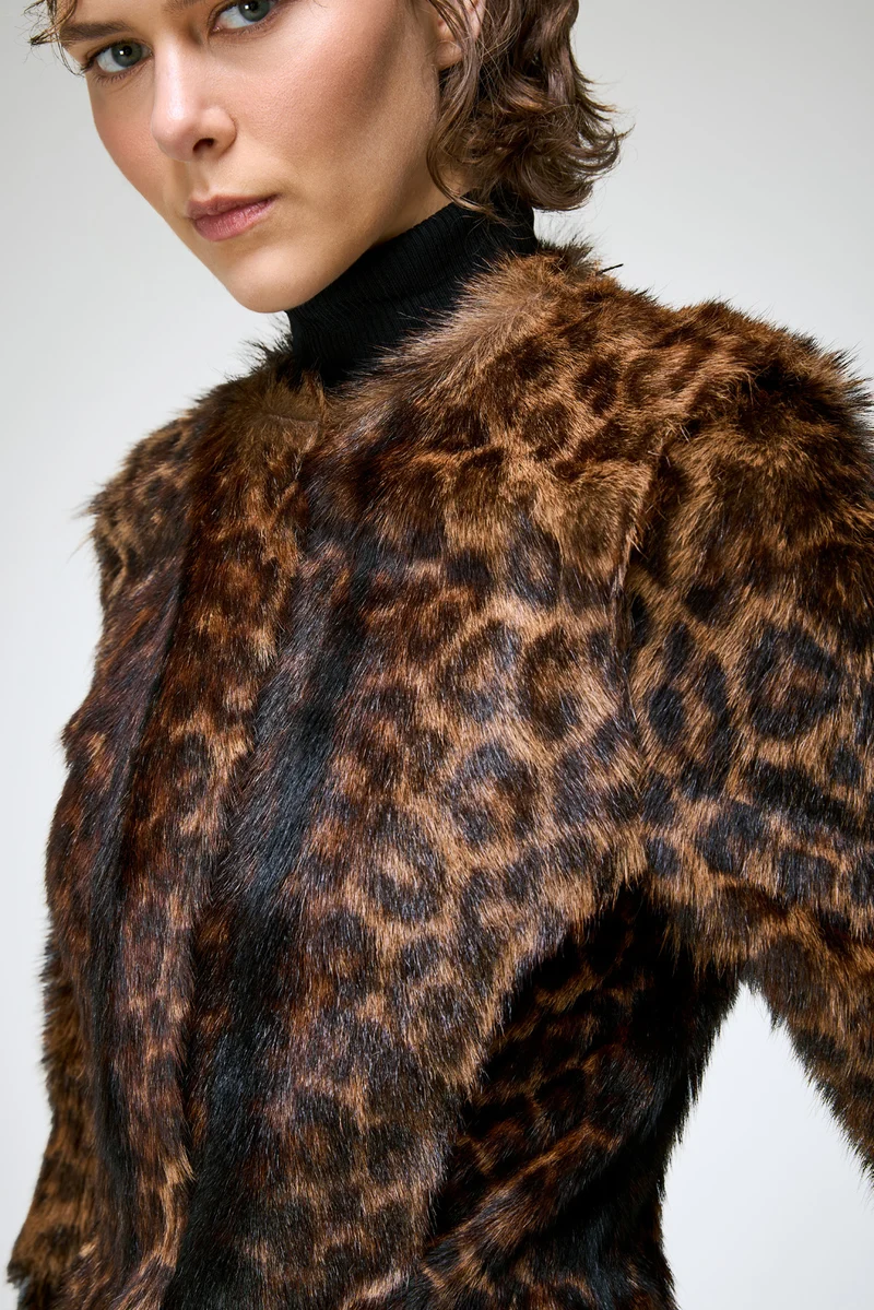 Anna - Leopard Lammfelljacke