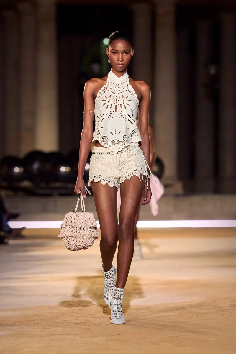 Look 39 [S27]