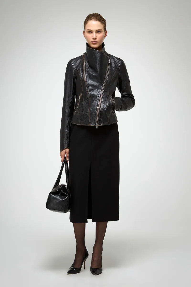 Edna – Schwarze Lederjacke
