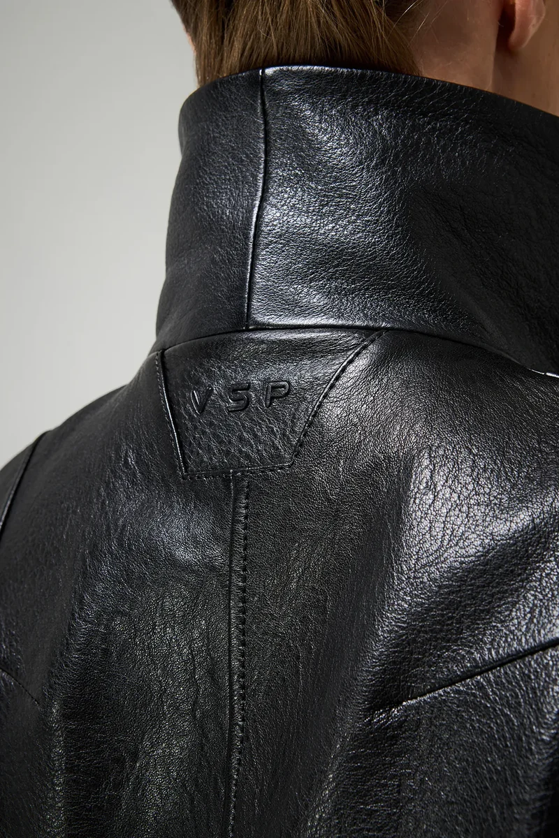Titiana - Schwarze Lederjacke