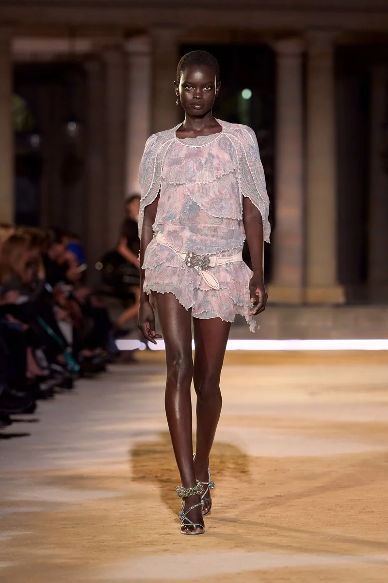 Look 30 [S27]
