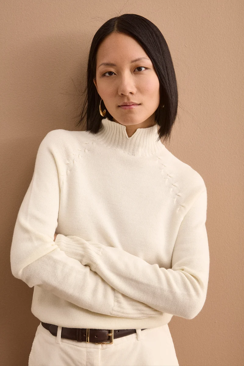 Lupetto Raglan in Lana Merino con Spacchetto - ECRU