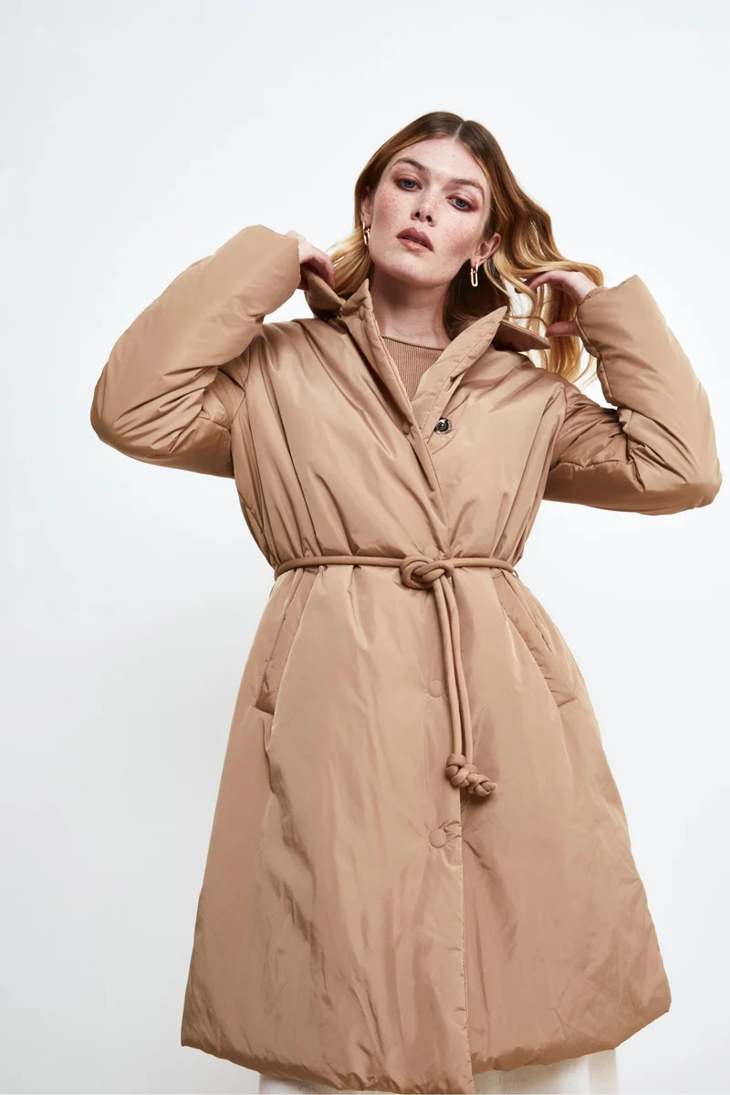Piumino Midi con Cintura - BEIGE