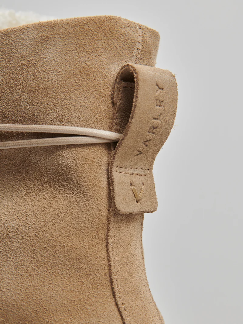 Aveiro Fleece Lined Lace Up Boot
