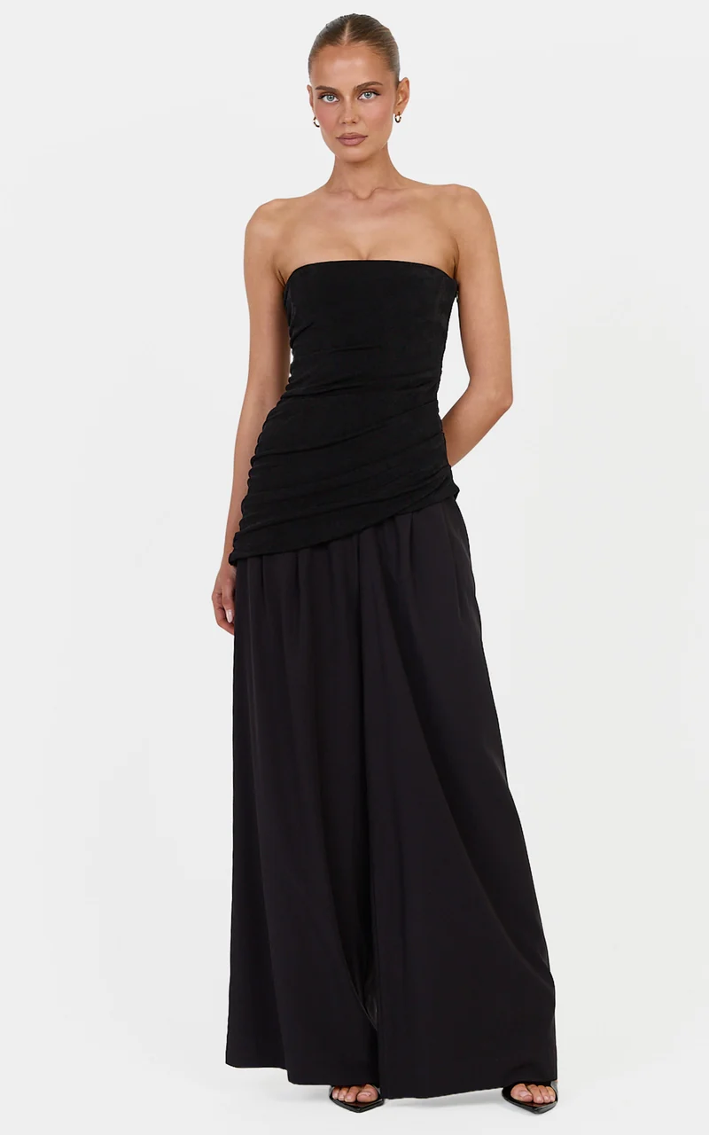 Margaret Top - Jersey Asymmetrical Hem Strapless Top in Black
