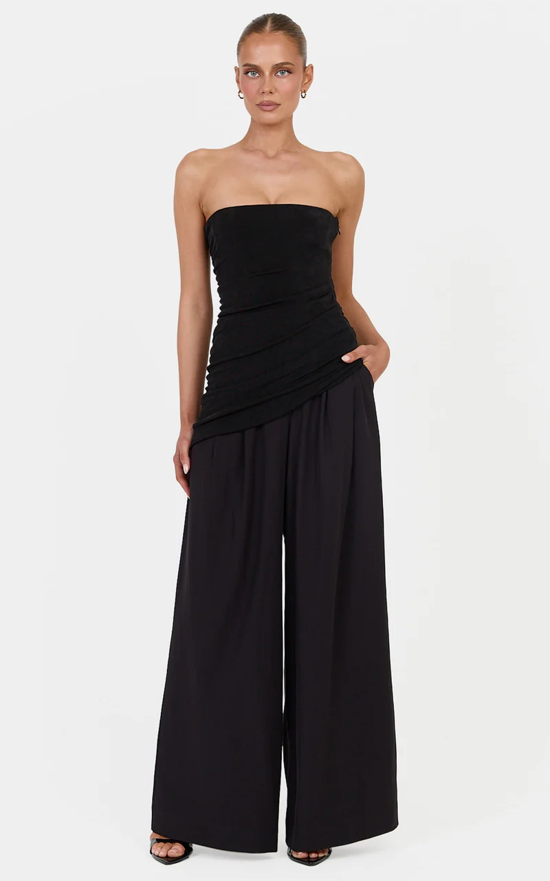 Margaret Top - Jersey Asymmetrical Hem Strapless Top in Black