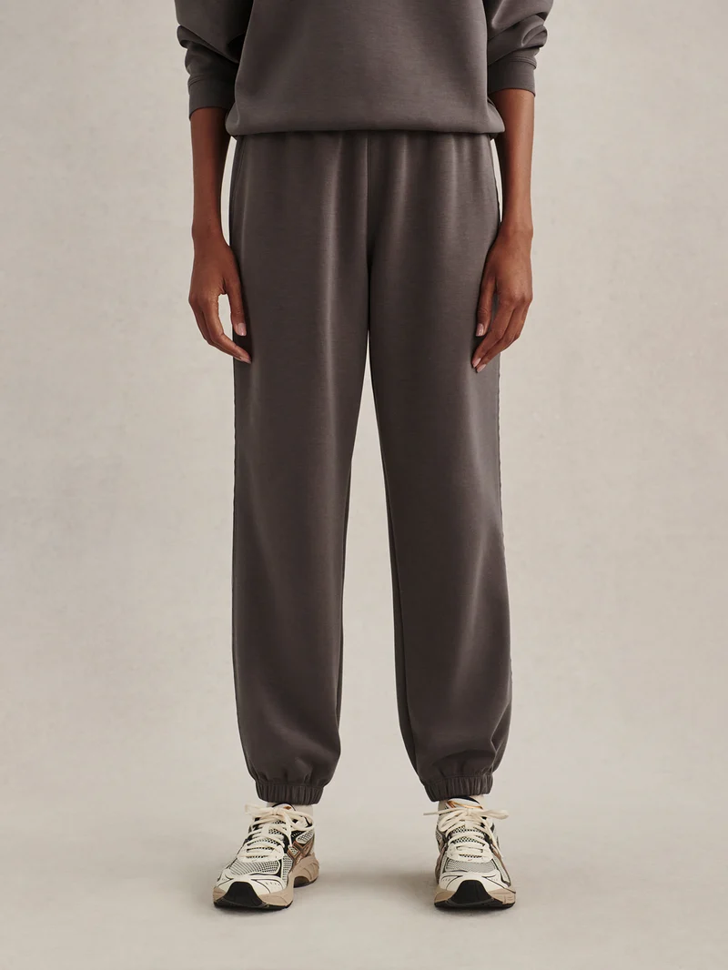 Eli Jogger 27