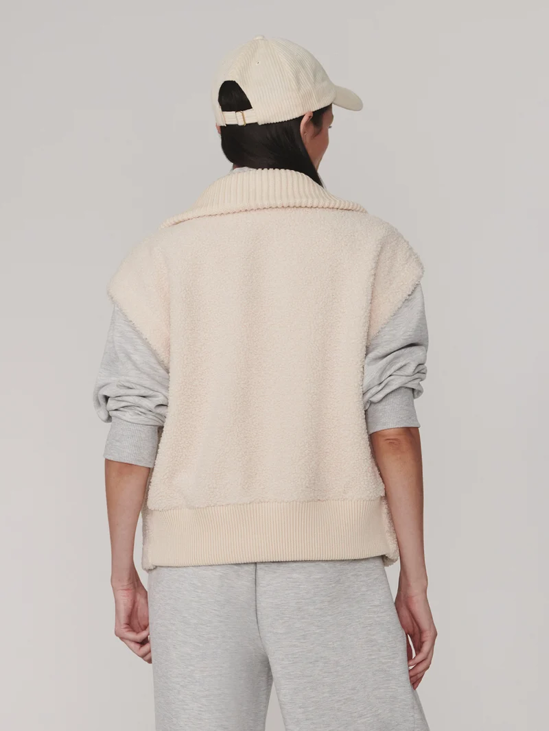 Dominic Sherpa Gilet