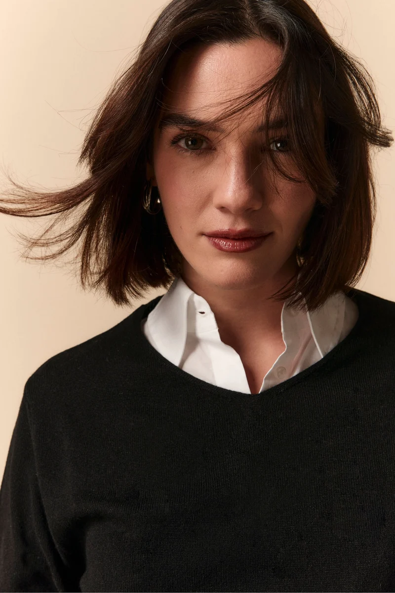 Maglia Scollo a V in Seta e Cashmere - NERO