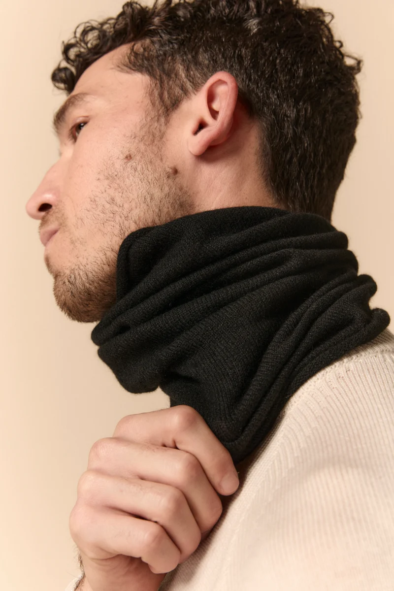 Scaldacollo in cashmere - NERO