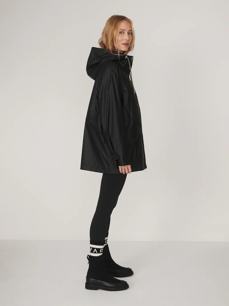 Orlen Short Rain Jacket