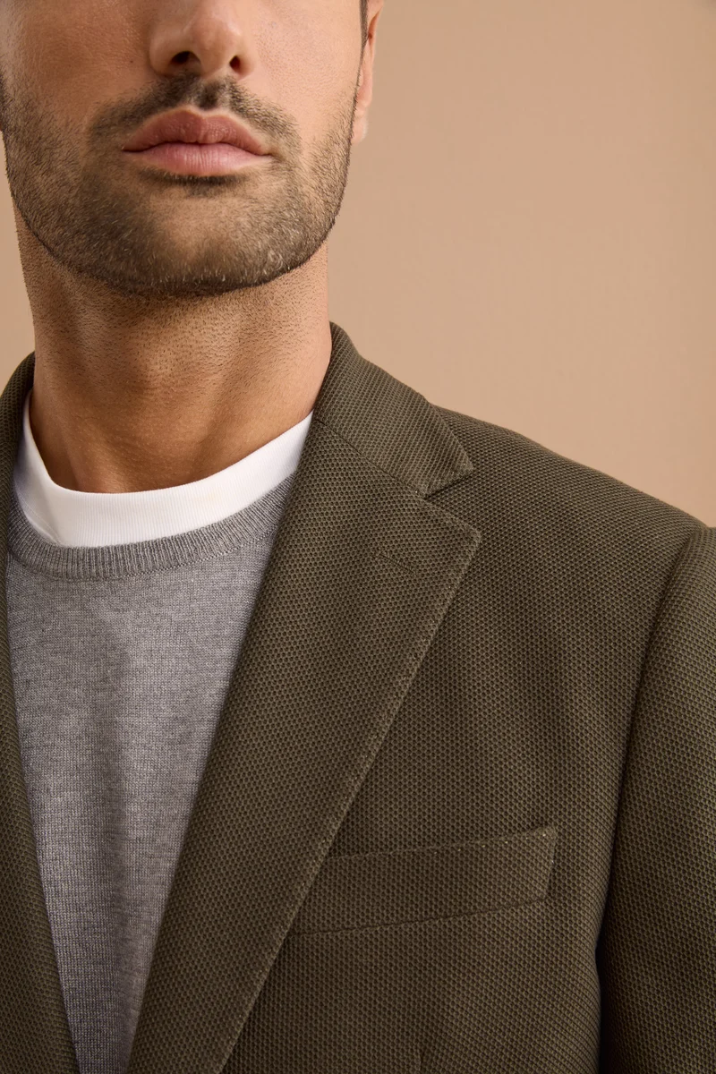 Giacca Slim Fit Monopetto con Revers Classico - VERDE
