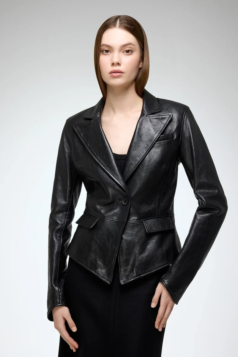Opal - Schwarze Lederjacke