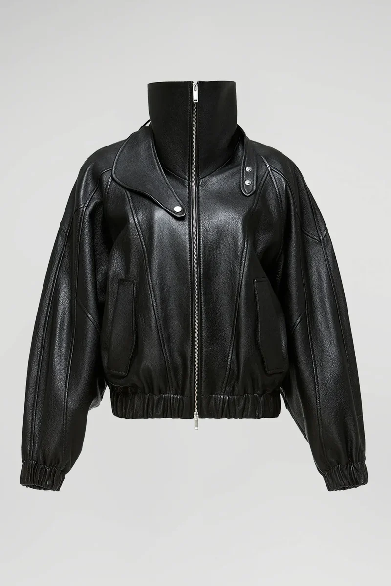 May - Schwarze Lederjacke