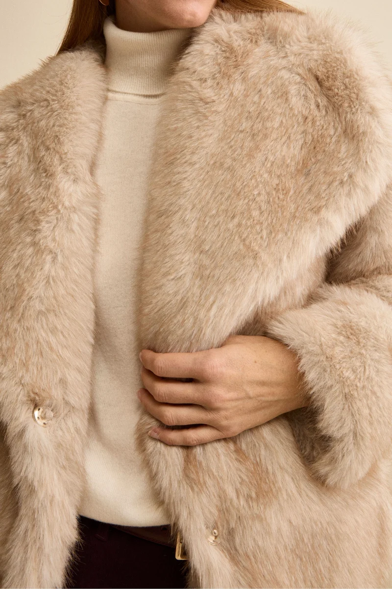 Pelliccia Corta Foderata - BEIGE