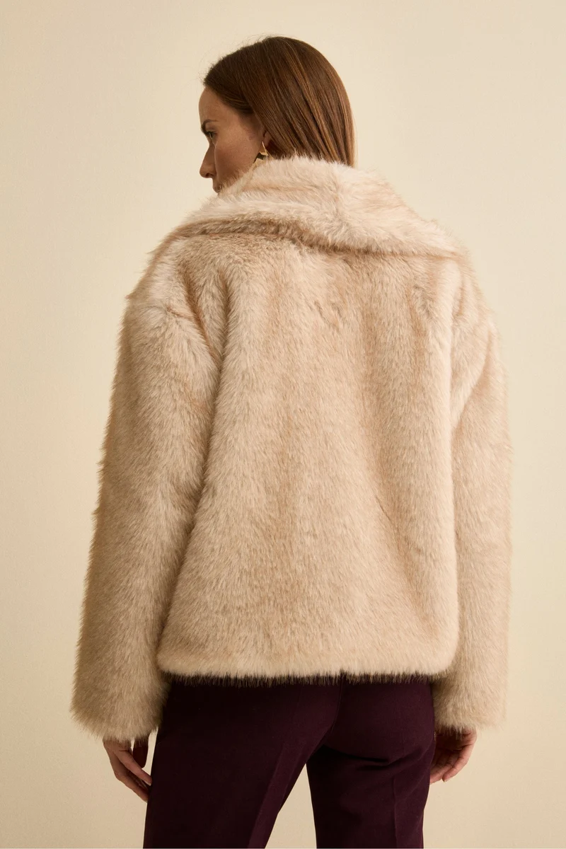 Pelliccia Corta Foderata - BEIGE