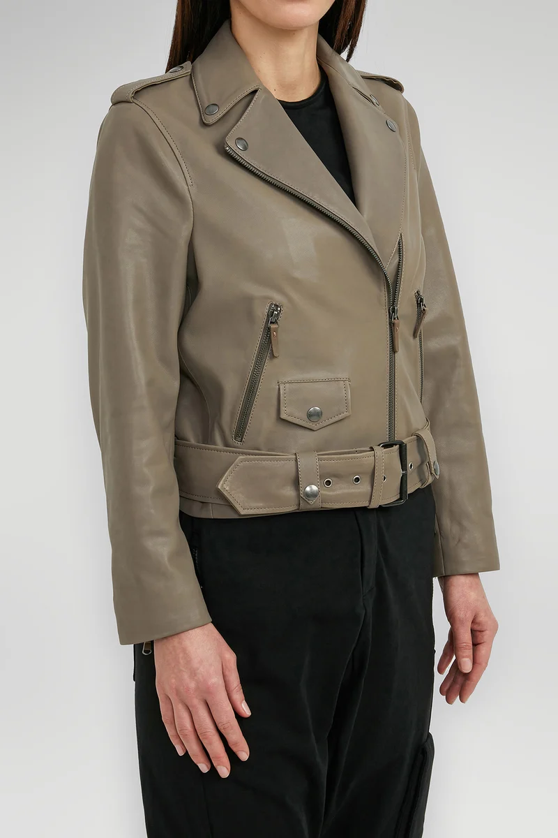 Graue Lederjacke