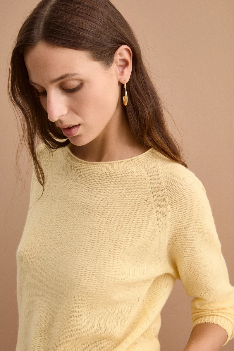 Maglia Raglan con Collo Barchetta in Cashmere - GIALLO