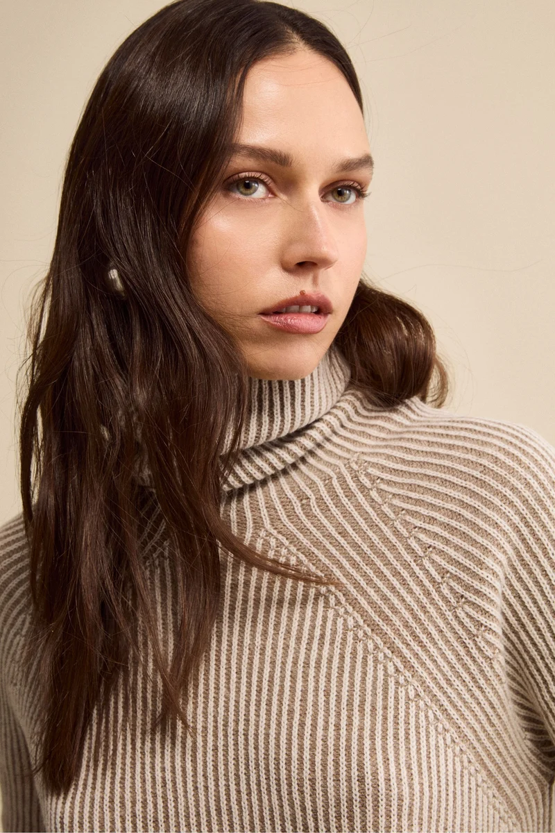Dolcevita Raglan in Lana Merino a Coste Inglese - FANT. BEIGE