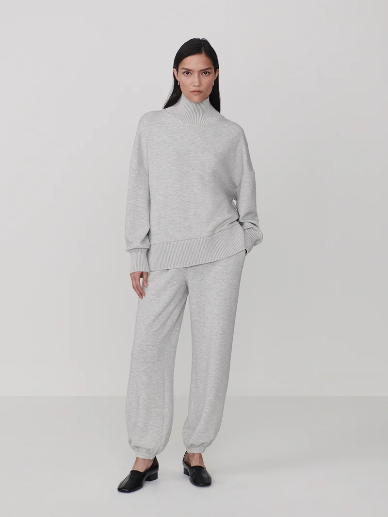 The Classic Cuff Pant 25