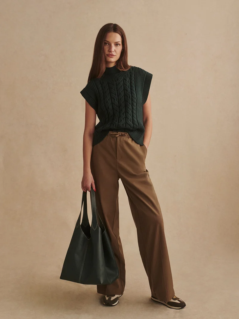Textured Stretch Wide Leg Pant