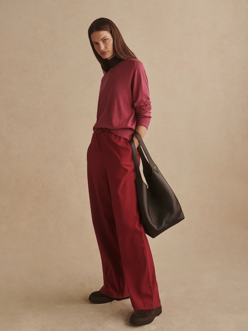 Textured Stretch Wide Leg Pant