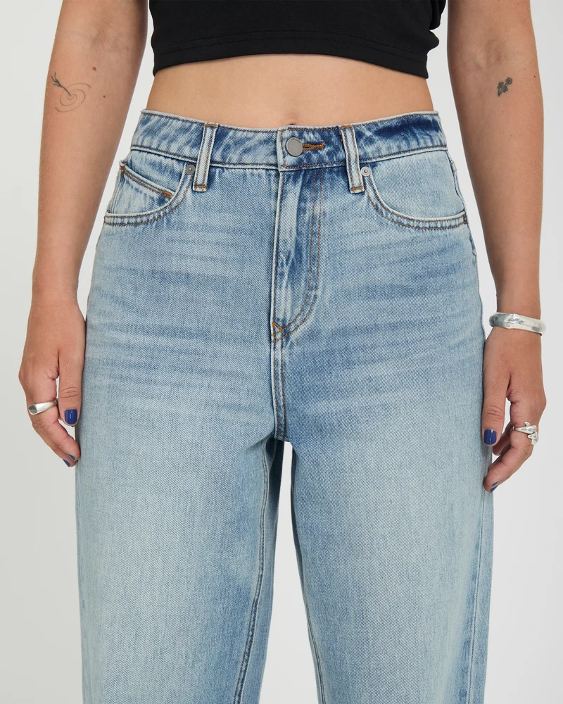 Stoned Hirise Jeans - Dusty Blue Wash