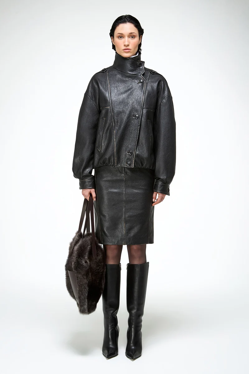 Maya – Dunkelbraune Lederjacke