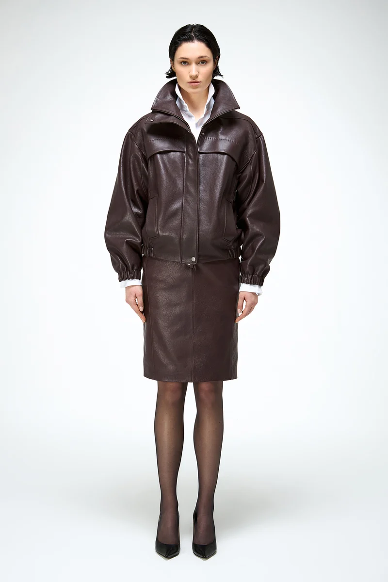 Eli – Dunkle Bordeaux-Lederjacke