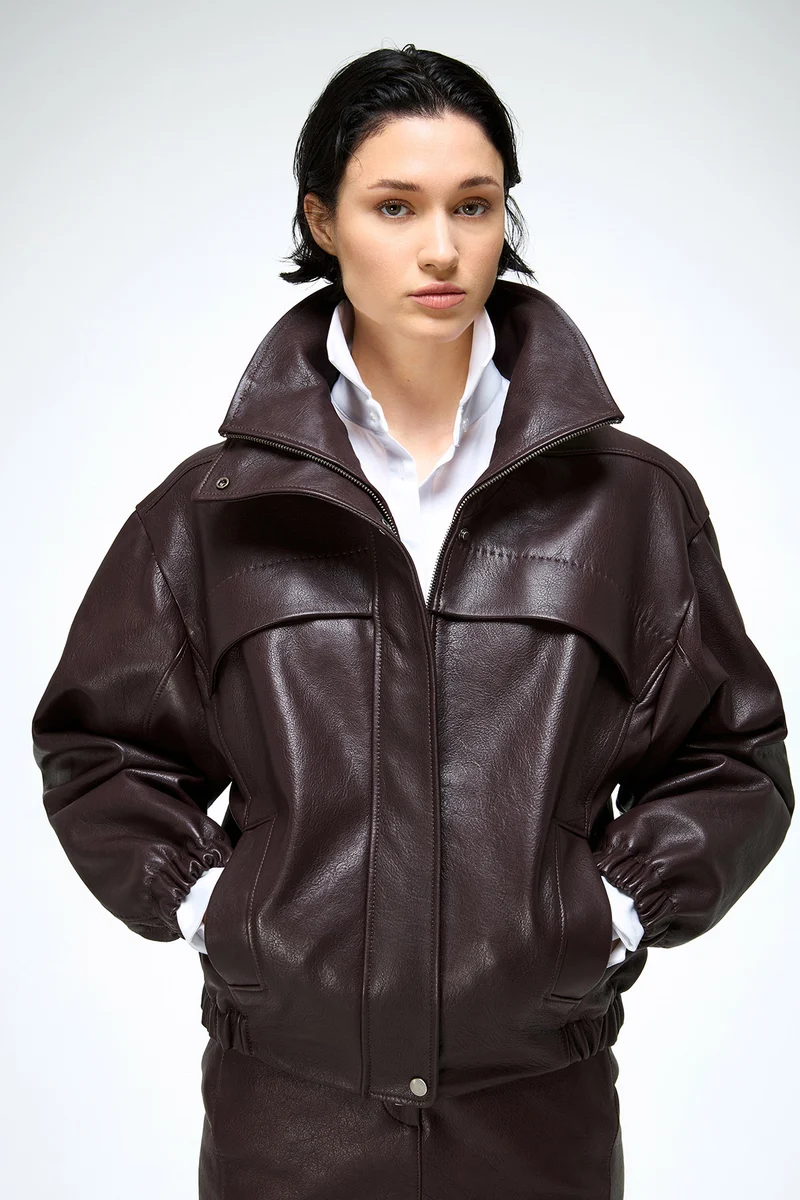Eli – Dunkle Bordeaux-Lederjacke