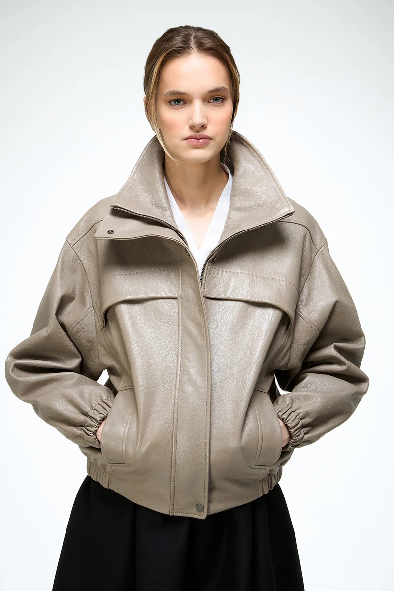 Eli – Beigefarbene Lederjacke