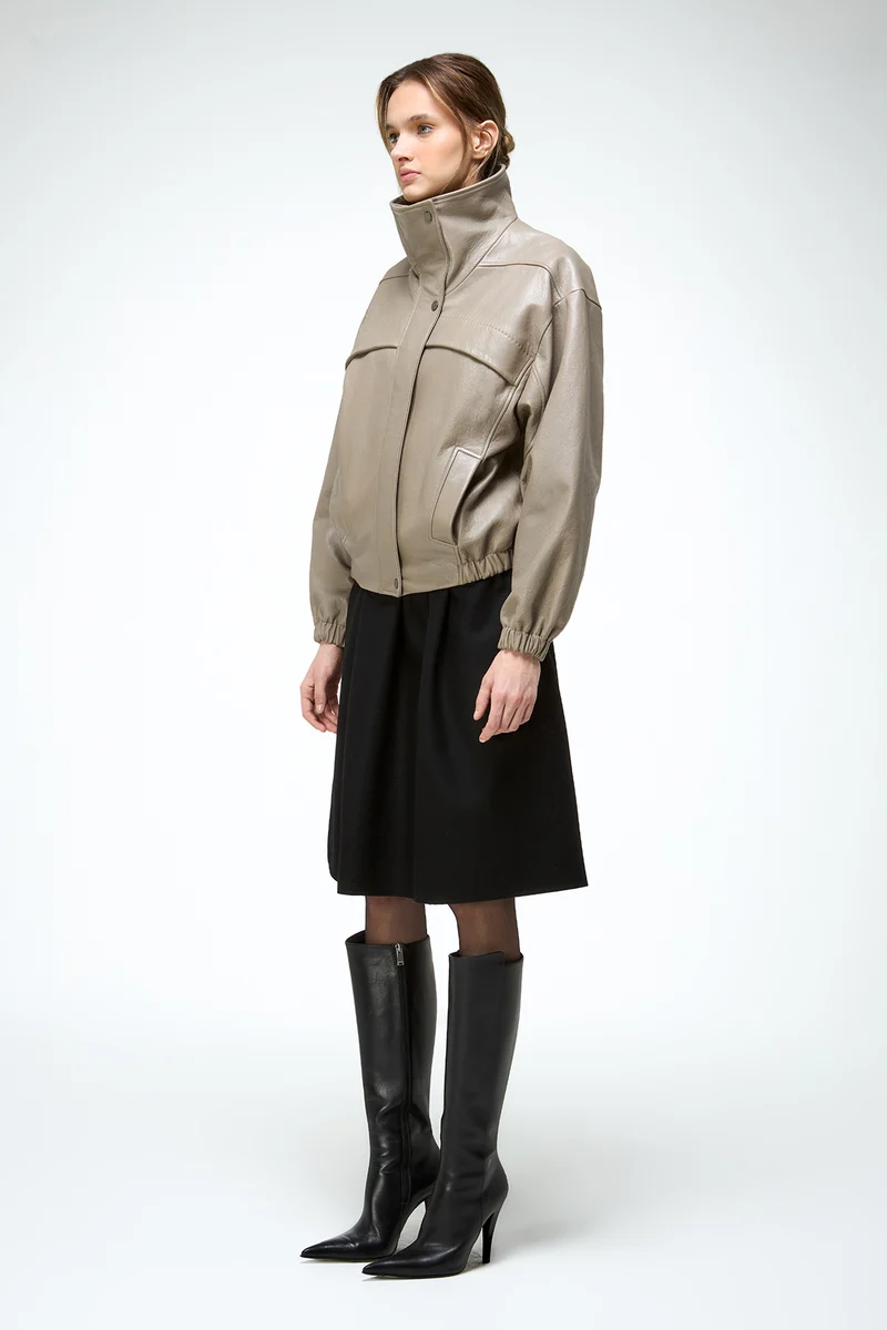 Eli – Beigefarbene Lederjacke