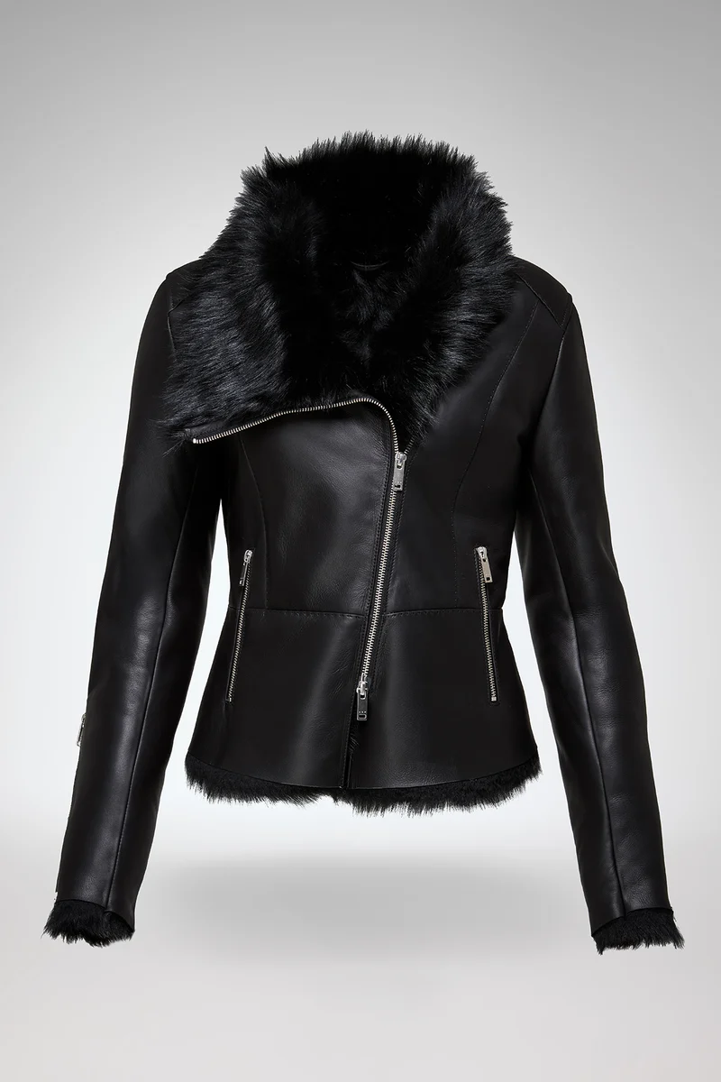 Renata – Toscana Schwarze Schaffelljacke