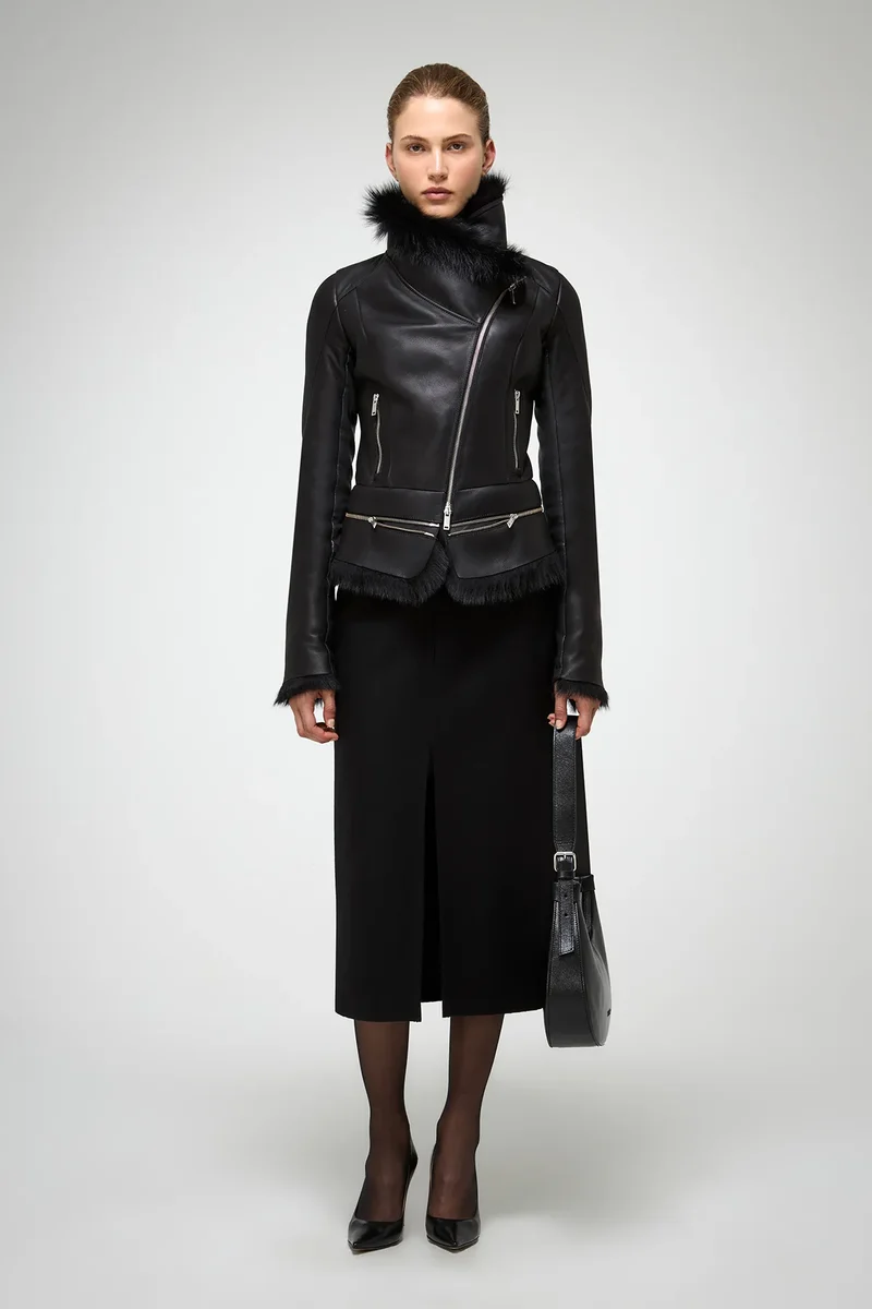 Josette - Schwarze Lammfelljacke