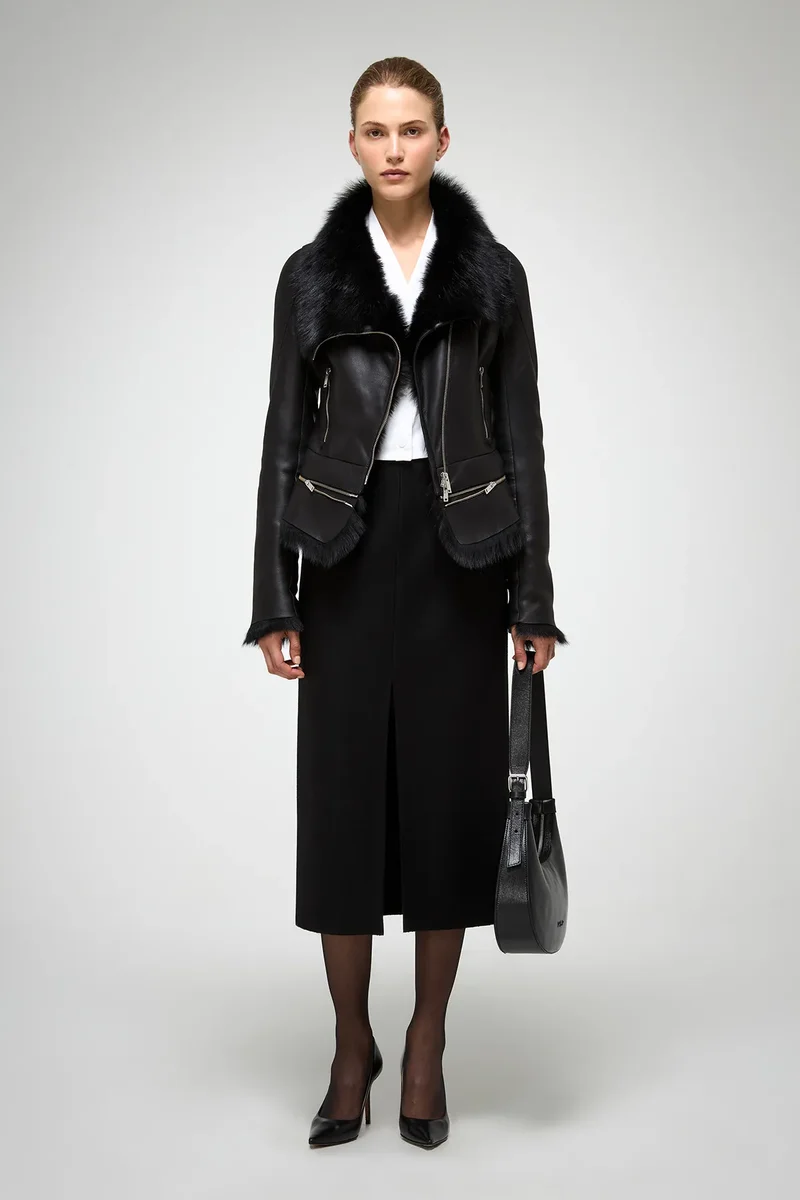 Josette - Schwarze Lammfelljacke