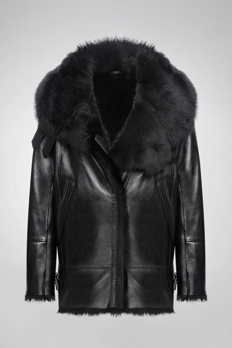 Vesna – Clotho Schwarze Lammfelljacke