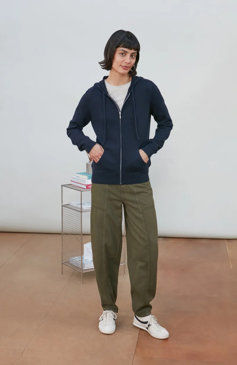 Damen-Kapuzenpullover aus 100 % Baumwolle mit durchgehendem Reißverschluss
