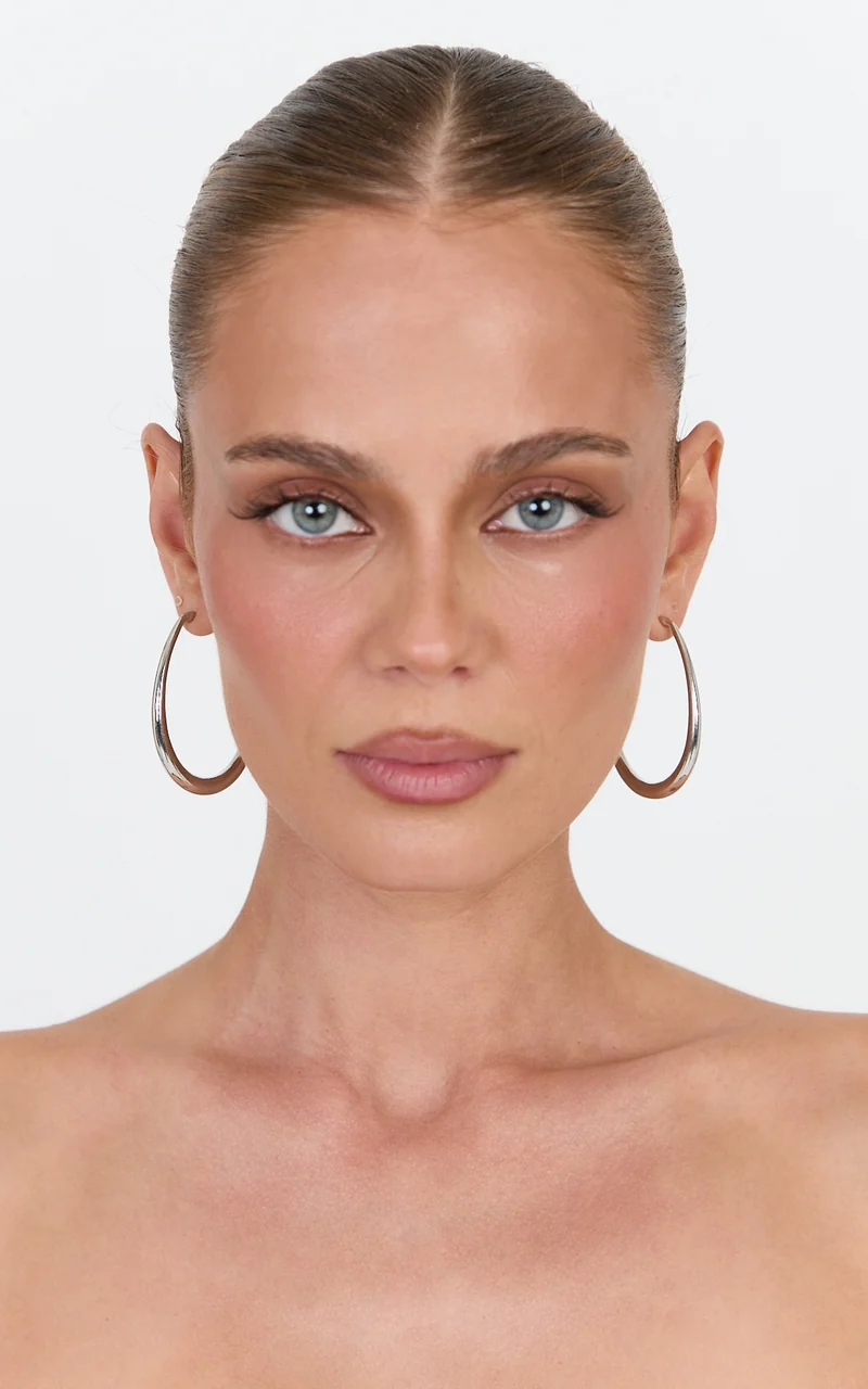Korina Earrings - Hoop Earrings in Silver