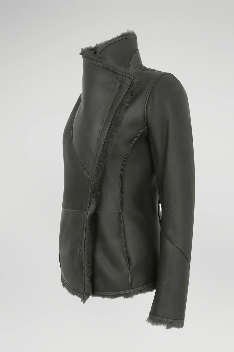 Grüne Lammfelljacke
