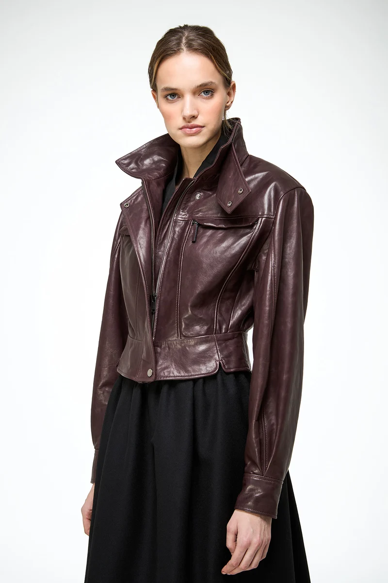 Gaia - Dunkle Bordeaux Lederjacke