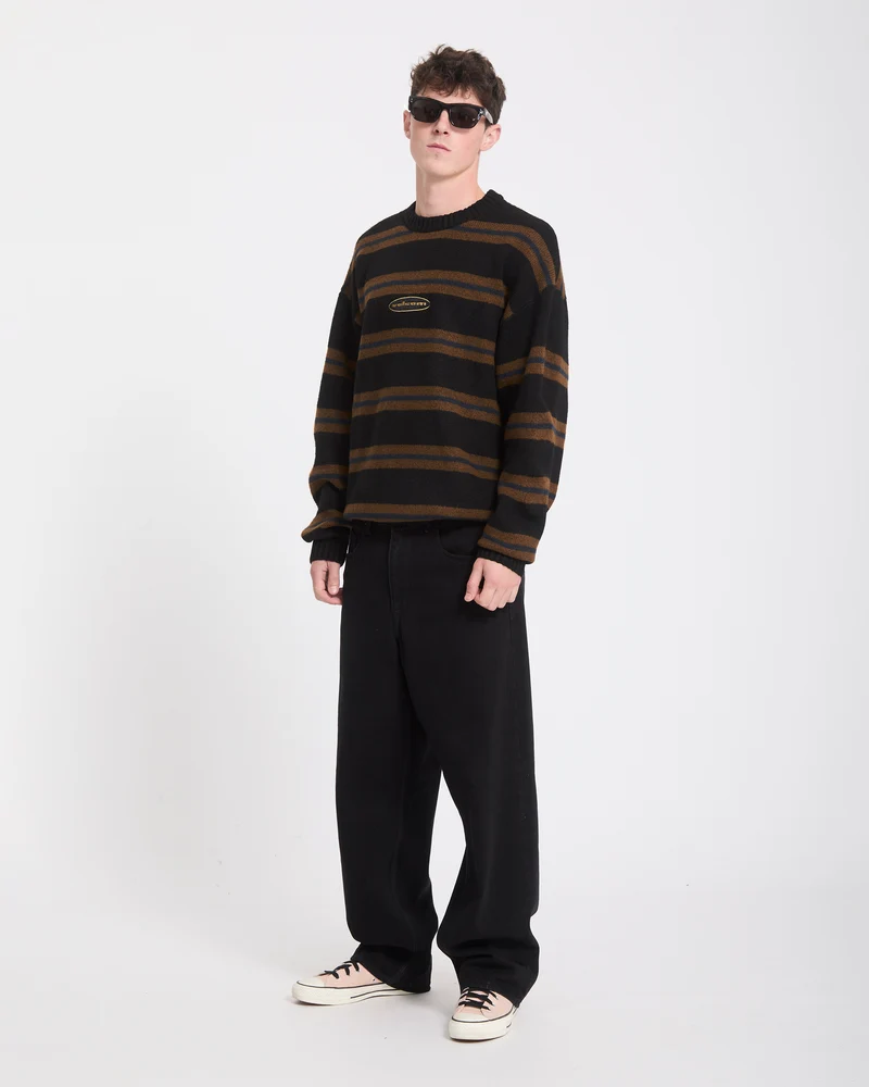 Striperstand Pullover - Black