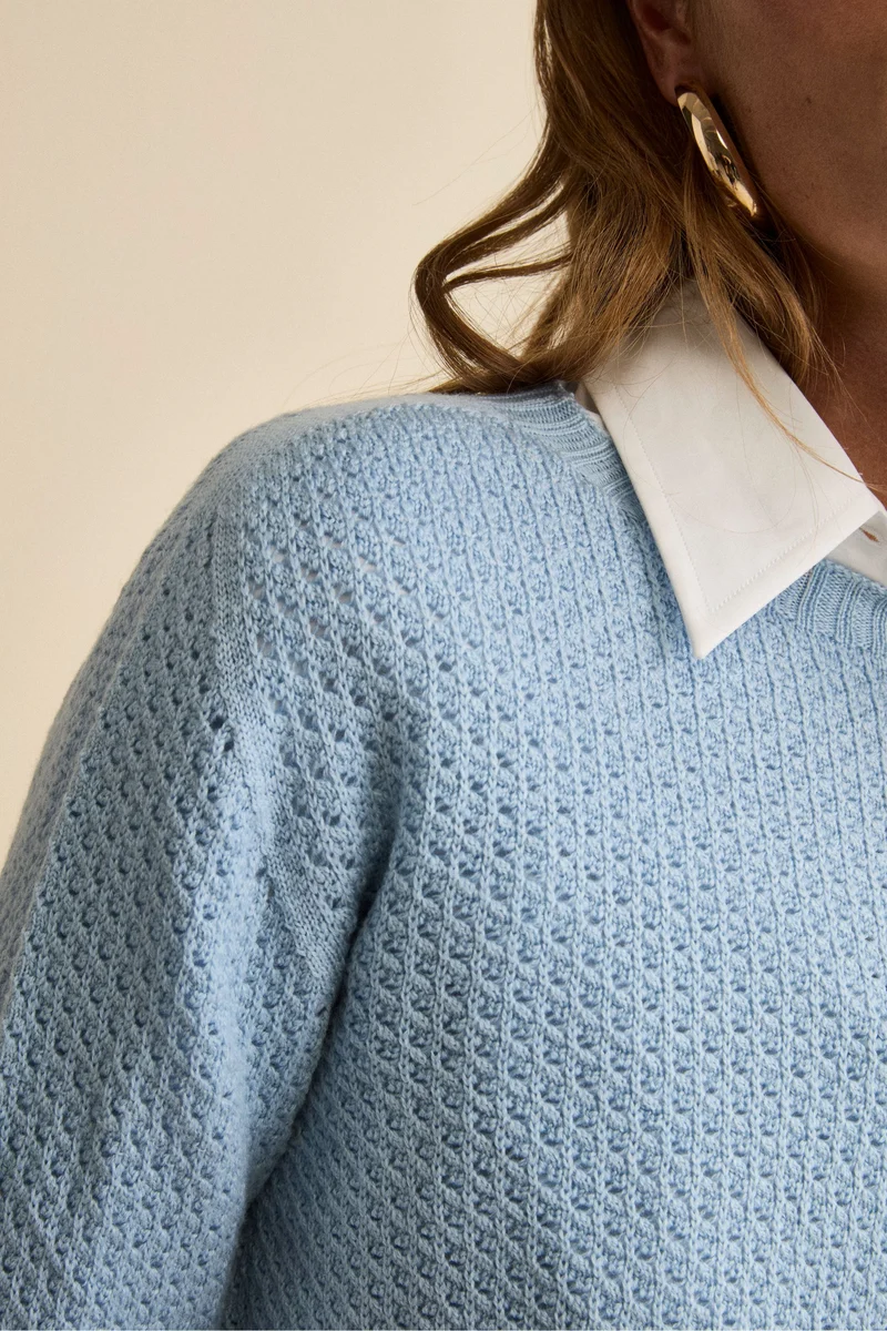 Maglia Girocollo Traforata in Lana Merino - AZZURRO