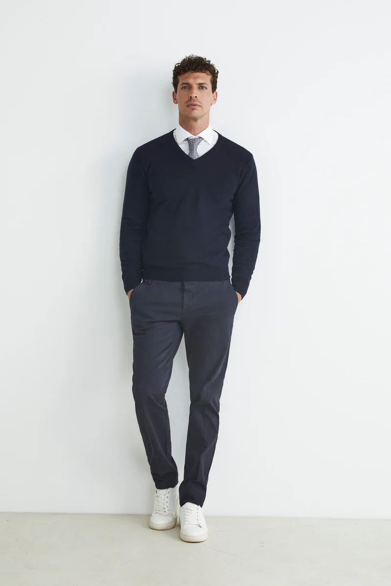 Maglia scollo V in cashmere - BLU